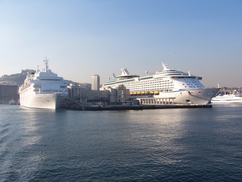 COSTA EUROPA - VOYAGER OF THE SEAS