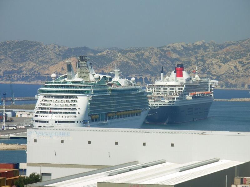 Navigator of the Seas & Queen Mary 2