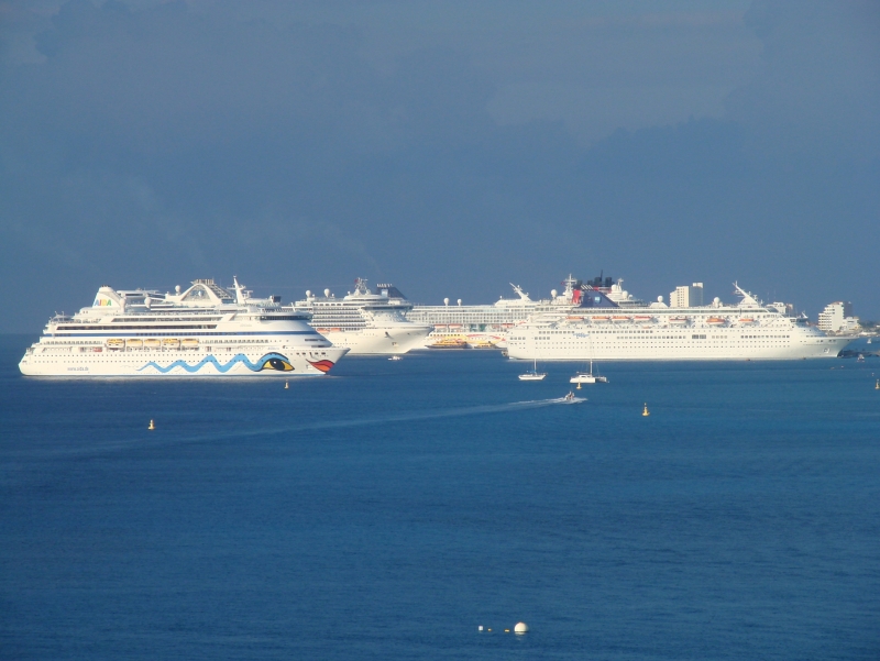 A busy day in Cozumel