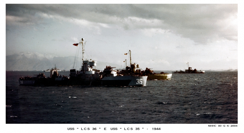 USS " LCS-36 "  e  USS " LCS-35 "