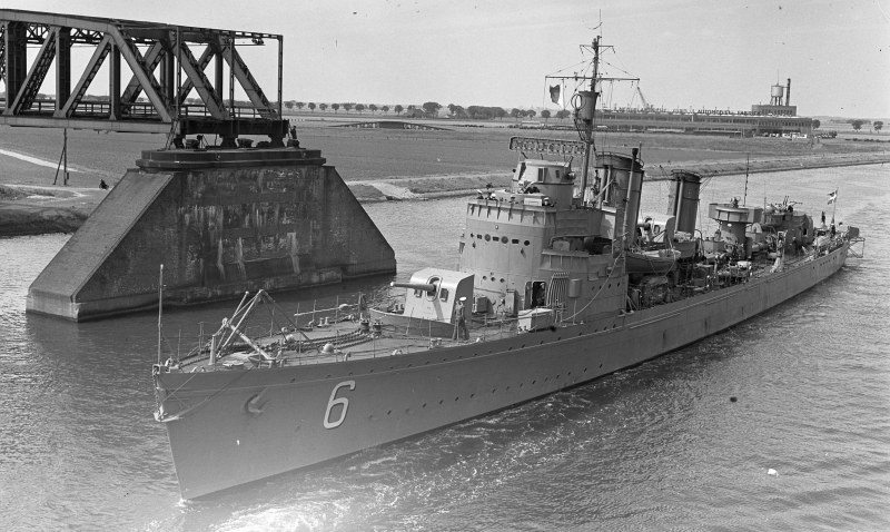 HMS J6 Stockholm