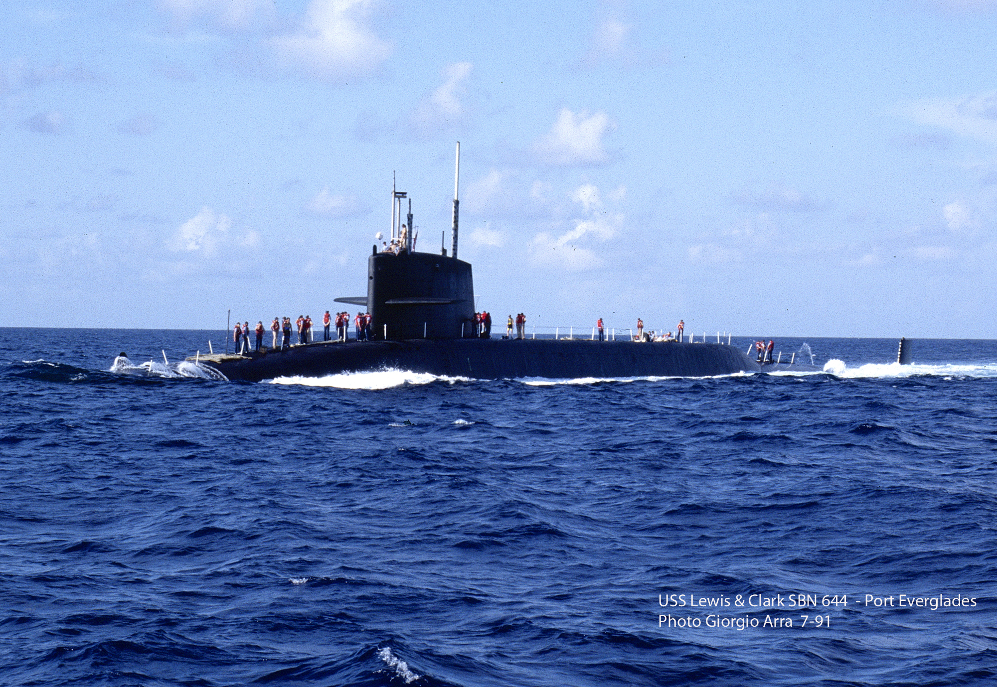 USS LEWIS AND CLARK SSBN-644