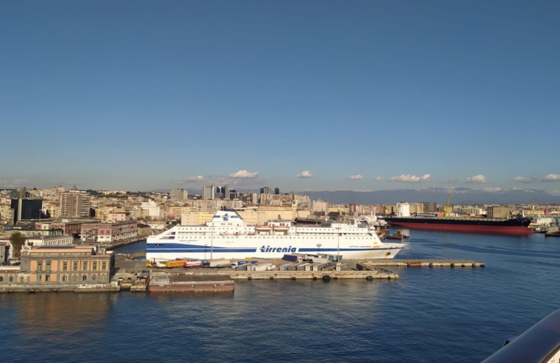 Porto Di Napoli