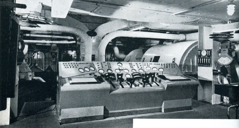 CANBERRA   -    Engine Room    Main Propulsion Console