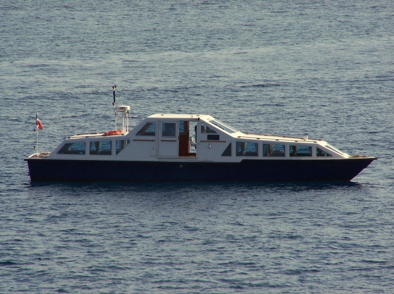 motobarca di Spezia da individuare