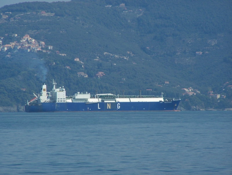 LNG Portovenere