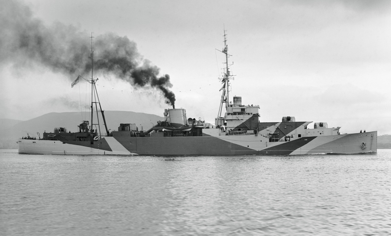 HMS F118 Ulster Queen