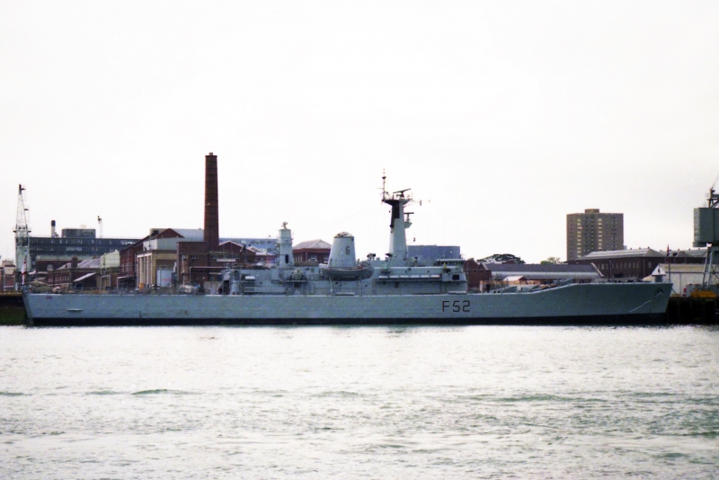HMS JUNO F52