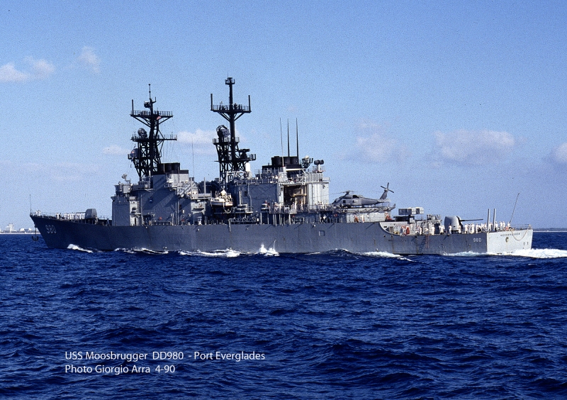 USS Moosbrugger  DD980