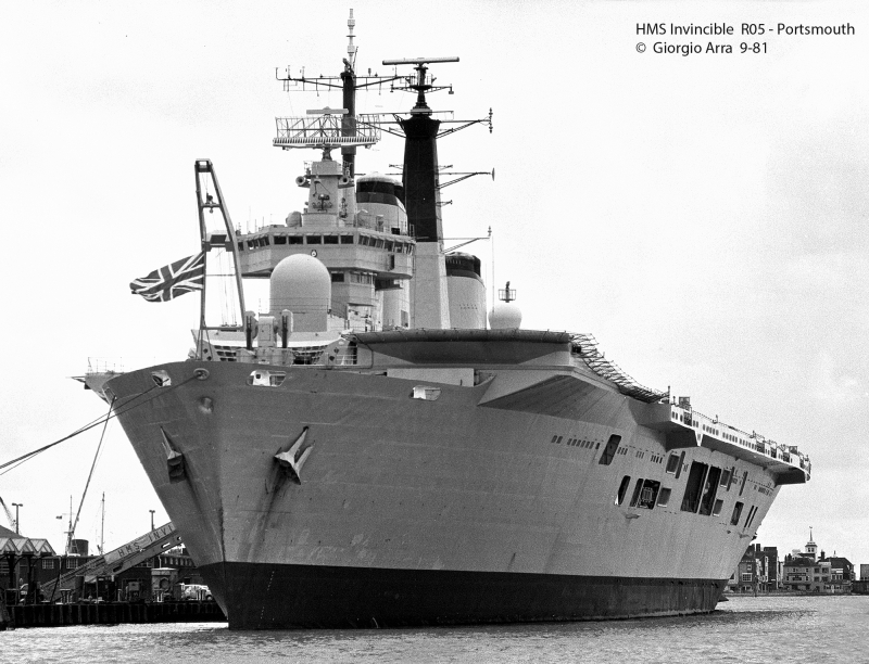HMS Invincible  R05